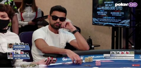 Poker-Hand-of-the-Week-–-Vladi-Chaoulovs-Monster-Bluff-1