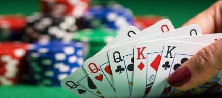 dama-poker-3