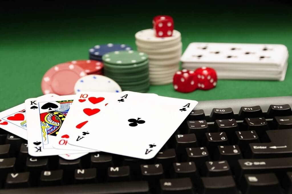 Poker-online-1200x797